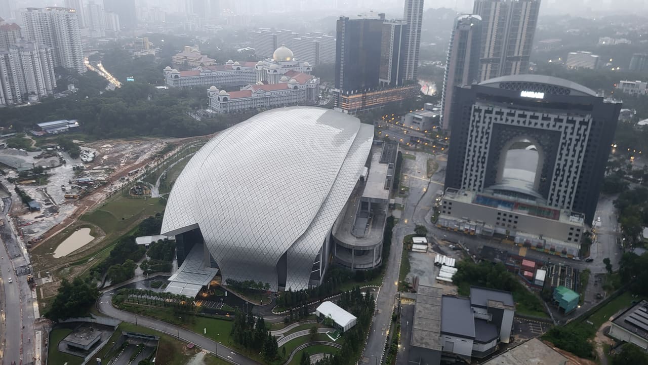 MITEC 与 MATRADE 会展中心的高处俯瞰